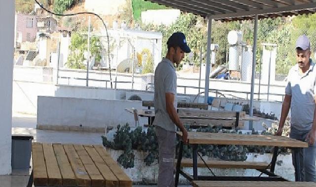 Büyükşehir’den bank ve piknik masası dayanağı