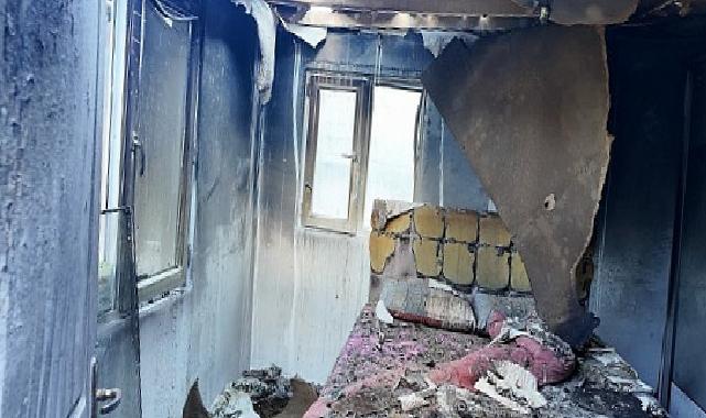 Büyükşehir’den meskeni yanan vatandaşa yardım eli