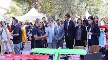 DEÜ’de “İkiz Dönüşümün İzinde Teknoloji ve Bilim Şenliği” coşkuyla başladı