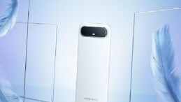 Dünyanın en ince kavisli akıllı telefonu çok yakında Türkiye’de!