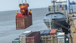 Ege Bölgesi ağustosta ihracatını 3,6 milyar dolara taşıdı