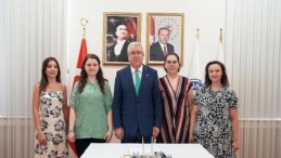 Egeli bilim grubu HIV enfeksiyonunun erken teşhisine yönelik nanobiyosensör geliştirecek