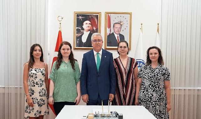 Egeli bilim grubu HIV enfeksiyonunun erken teşhisine yönelik nanobiyosensör geliştirecek