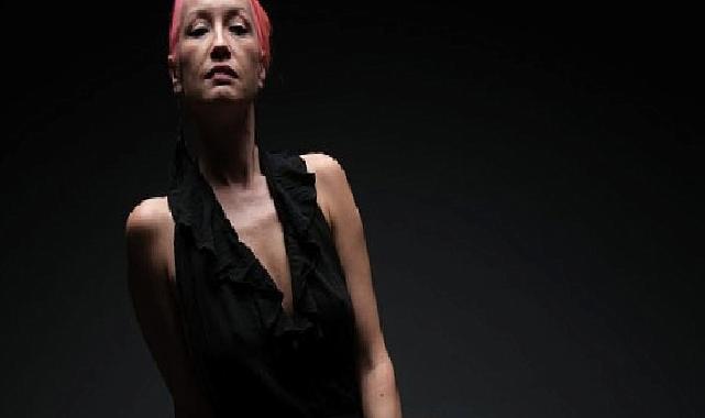 Elçin’den birinci tekli: İyileşmedim