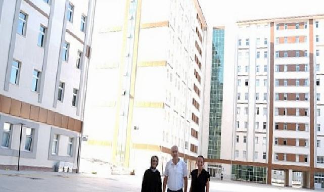 EÜ yerleşkesinde 14 bin kişilik çağdaş öğrenci yurdu öğrencilere mesken konforu sunuyor