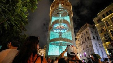 Galata Kulesi TEKNOFEST’in Işığıyla Parladı