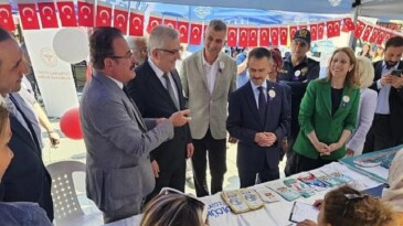 Gölcük’te Sıhhat Sokağına Ağır İlgi