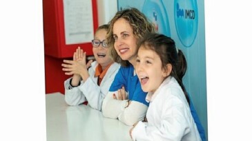 IMCD, Bilim Ateşböceği Tırı ve Kalıcı Bilim Sınıflarıyla Çocukların Kalbine Bilim Tohumları Ekmeye Devam Ediyor