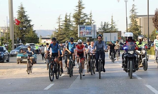 İnegöl’de Zaferden Kurtuluşa Bisiklet Tipi Düzenlendi