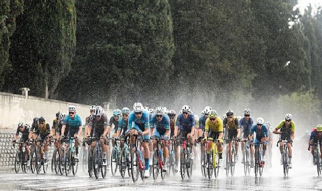 İstanbul’da uluslararası bisiklet yarışı heyecanı