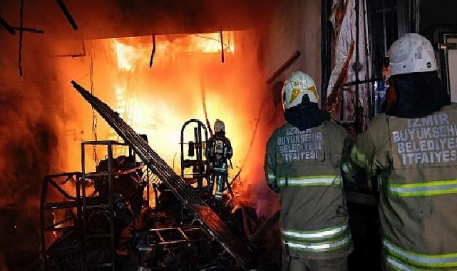 İzmir İtfaiyesi 8 ayda 11 bin 564 yangına müdahale etti