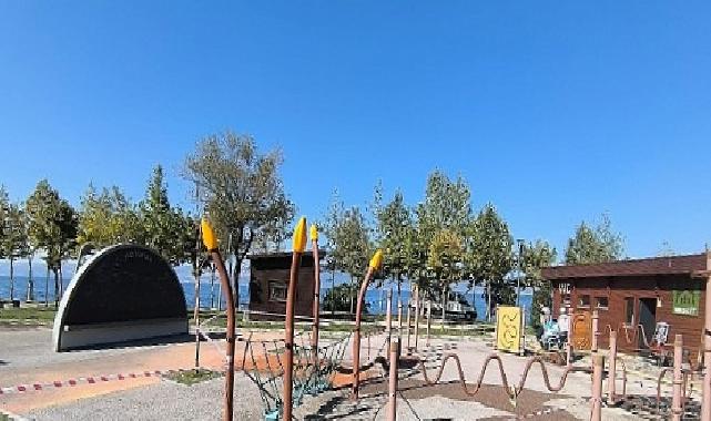 Karamürsel Ereğli Aktif Park’ın zemini yenilendi
