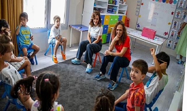 Karşıyaka Belediyesi’nden 2 bin öğrenciye kırtasiye seti