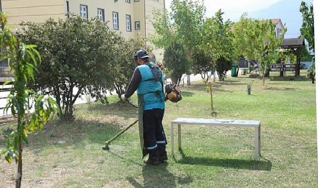 Kartepe Belediyesi’nden Yeni Eğitim Yılı Öncesi Okullarda Ağır Mesai