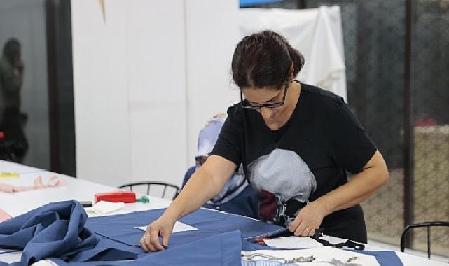 Konak’ın bayanları üreterek güçleniyor