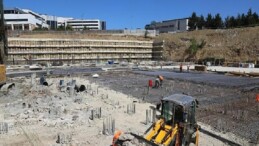 KOÜ Camii ve Otopark projesi ilerliyor