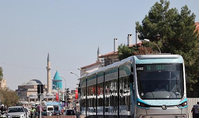 Lider Altay: “Konya’da Yeni Kayıt Yaptıran Üniversite Öğrencileri Toplu Ulaşımdan 10 Gün Fiyatsız Faydalanıyor”
