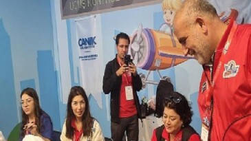 Lider İbrahim Sandıkçı TEKNOFEST İstanbul’da Gençlerle Buluştu