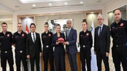 Lider Vekili Özdemir İtfaiye Haftası’nı kutladı