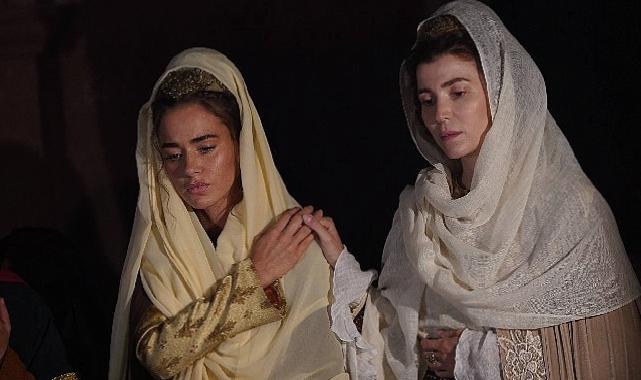 ‘Mevlana: Mest-i Aşk’ kostümleri için 2500 metre kumaş kullanıldı