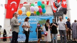 Mudanya Kitap Fuarı’nda balonlar demir için göğe yükseldi