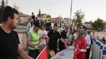 Nevşehir’de Dev Ekranda Ulusal Maç Heyecanı Yaşandı