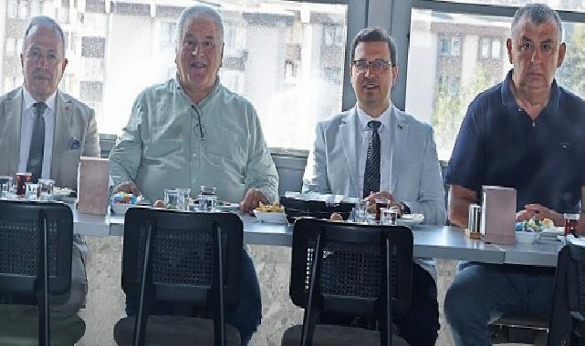 Nilüfer Belediyespor Kulübü Bursa voleyboluna istikamet verenlerle buluştu