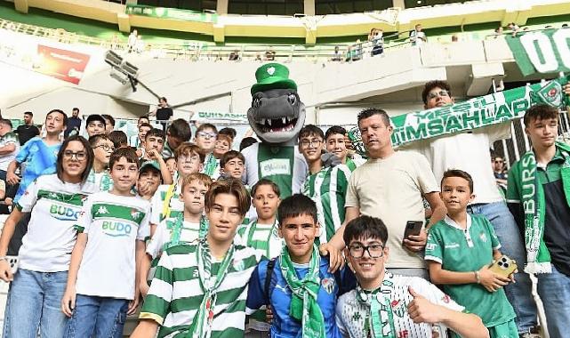 Osmangazi Belediyesi çocuklara Bursaspor sevgisi aşılıyor