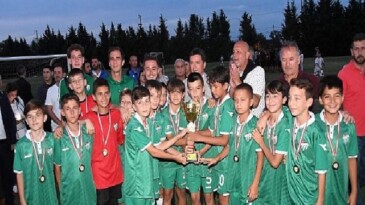 Osmangazi’de minik yetenekler futbol şöleninde buluştu