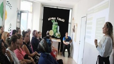 “Renkli beslenin, sağlıklı yaşayın”