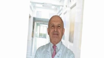 Robotik cerrahi titreyen elleri ortadan kaldırıyor