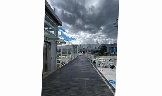 Şehir Hastanesi üst geçidinde hummalı çalışma