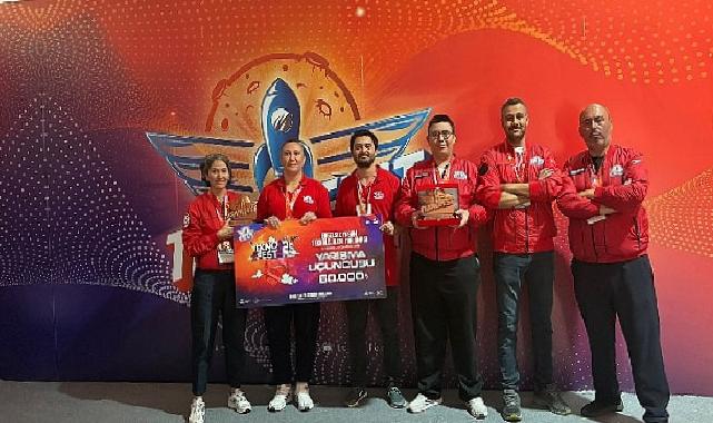 TEKNOFEST 2025’te Bergama Öğretmen ve Öğrencilerinden Çifte Muvaffakiyet