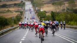 Tour of İstanbul’un Arnavutköy-Arnavutköy Etabı’nda Yağmur Geleneği Devam Etti