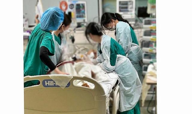 Türkiye’nin tek kıtalararası organ naklinde misyon alan grubu Üsküdar Üniversitesi’nden!