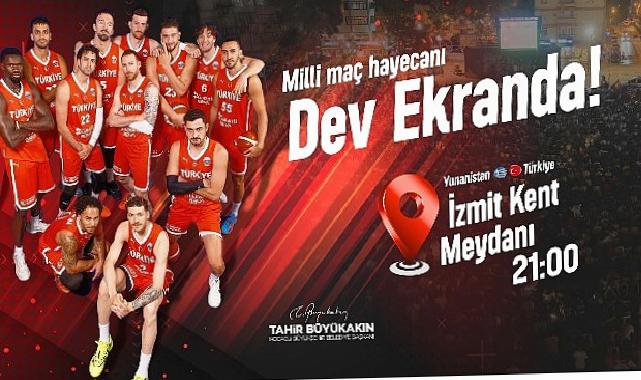 Ulusal maç Kent Meydanı’nda dev ekranda