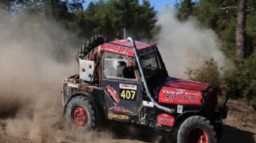 Vezirköprü’de Nefes Kesen Offroad Mücadelesi