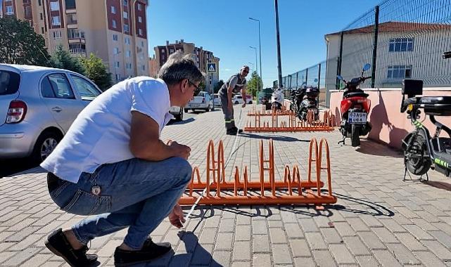 Yeni bisiklet park istasyonları konumlandırılıyor
