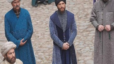 Yıldız Oyuncuları Birinci Defa Buluşturan ‘Mevlana: Mest-i Aşk’ Geliyor