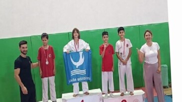 Zafer Bayramı Şampiyonası’nda Aliağa’nın Karate Zaferi