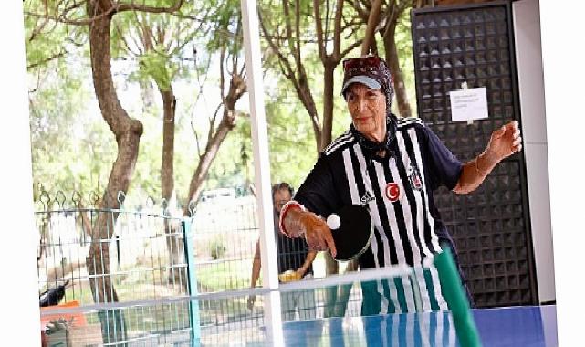 65 yaş üstü vatandaşların toplumsal buluşma noktası