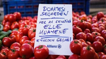 Allianz’dan Meme Kanseri Farkındalık Ayına Özel Proje: “Pazarda Elle Muayene!”