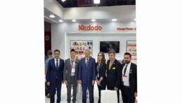 Anlık çeviri yapan yapay zekalı kulaklık Türkiye’de