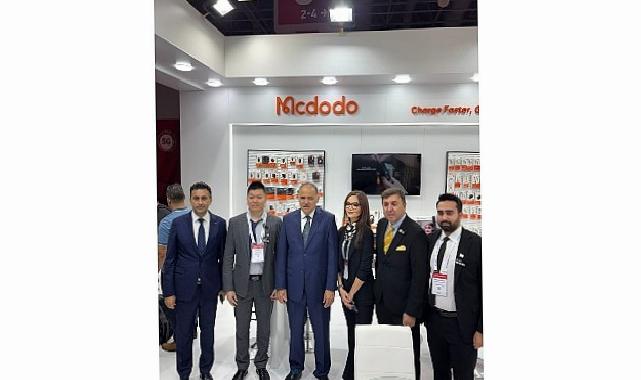 Anlık çeviri yapan yapay zekalı kulaklık Türkiye’de