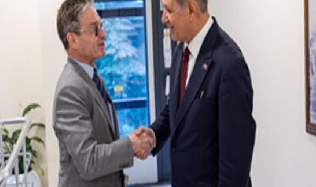 Avustralya Başkonsolosu’ndan Lider Tugay’a ziyaret