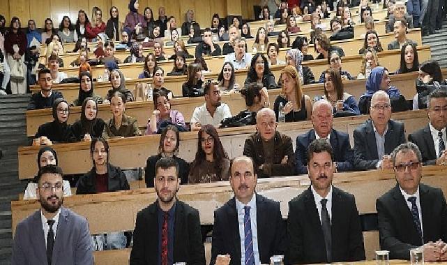 Başkan Altay SÜ Edebiyat Fakültesi Öğrencileriyle Buluştu