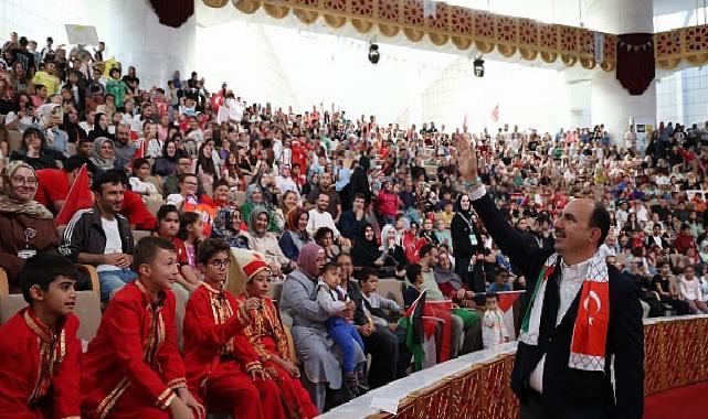 Bilgehane Öğrencilerine Seslenen Lider Altay: “Her Daim Hakikatin Yanında, Zalimin Karşısında Olacağınıza İnancım Tamdır”