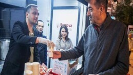 Bornova’da soğuk sabahlar sıcak çorbayla ısınıyor