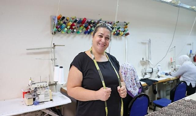 Buca Belediyesi’nin kursları bayanların gözdesi oldu