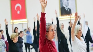 Buca’da spor keyfi kapalı alanlara taşındı